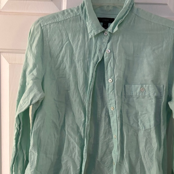 J. Crew Tops - J. Crew Collared Long Sleeve Light Green Bottoned Down Shirt w/Pocket Size 8
